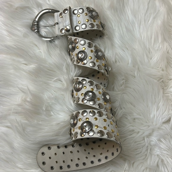 Nannini Cream and Silver Studded Belt - Picture 1 of 7